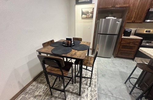 Sand Springs House | BRAND NEW Lodge Near Lake Keystone, Family Ready + BOAT Friendly