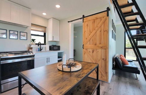 Hennepin Cabin | Brand New! Lofted Lookout - gorgeous views near Turner Falls