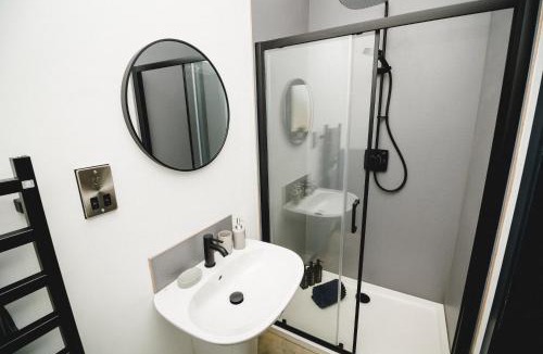 Tunstead House | *BRAND NEW* Lop Barn - Barn conversion