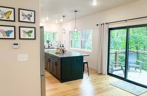 Bella Vista House | Brand New Lux Mountain Trails Retreat+ 3BR 3BA Sleeps 6