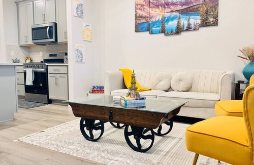 Aurora House | Brand New! Luxe Retreat - Near Airport & Gaylord