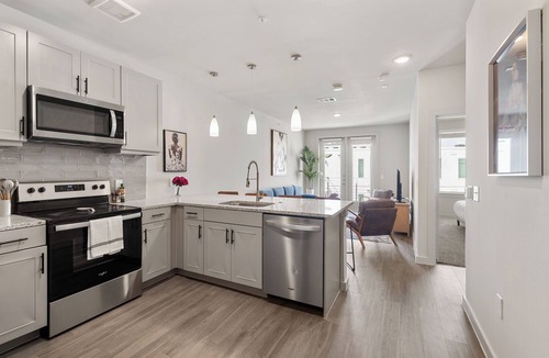 Windsor Park Apartment | Brand New luxury 1 bedroom