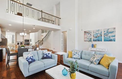 Irving House | Brand New Luxury 6BD 5BA Grand Vacation Home