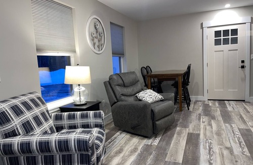 Brewer House | Brand New Modern 2 bedroom 2 bath single level