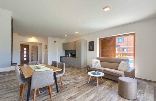 Dajla Apartment | Brand New Modern apartment for 4+2 guests with shared pool