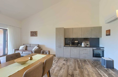 Dajla Apartment | Brand New Modern apartment for 4+2 guests with shared pool