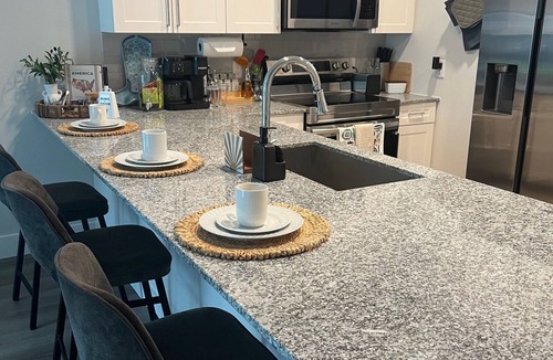 East Downtown Houston Apartment | Brand New Modern Corporate Rental in Eado