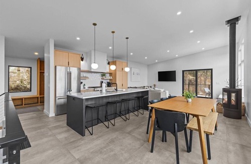 Stowe Hollow House | BRAND NEW! Modern Design with Mountain Views!