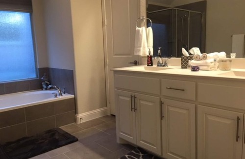 Roanoke House | Brand New Modern Home in a Great Location