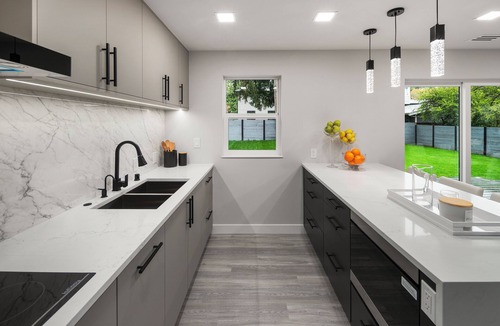 Matthews Beach House | Brand New Modern Home in Seattle