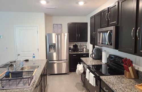 Bearss Plaza House | Brand new modern home near the heart of Tampa