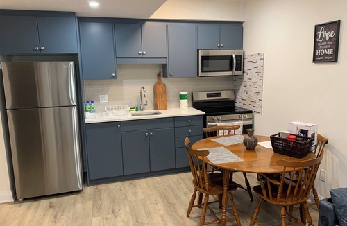 Kitchener House | Brand new modern private suite in Kitchener