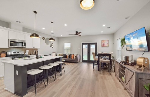 South Central Houston House | Brand new nr GRB,medctrNRG Fast wifi Free parking