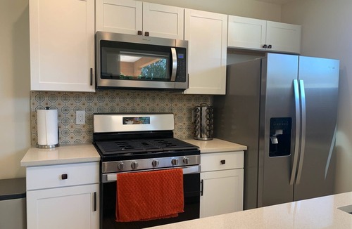 Sawmill Area House | Brand New Old Town Casita