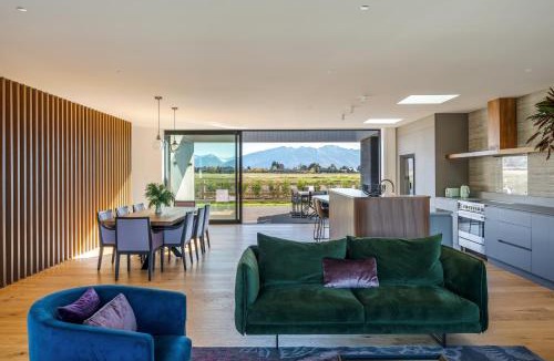 Wanaka House | Brand New on Rubus