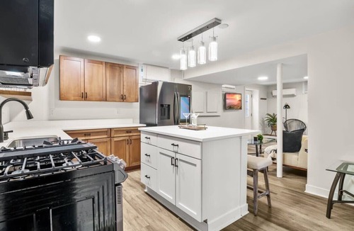 Southwest Minneapolis Apartment | BRAND NEW! Private and Modern 2BR Unit