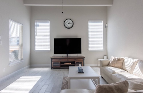 Pflugerville House | Brand new private bedroom with shared bathroom in quite & peaceful neighborhood.