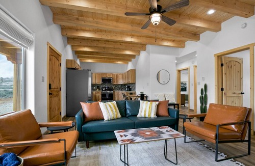 Ranchos De Taos House | Brand New Ranchos Mountain/Gorge Getaway with Hot Tub