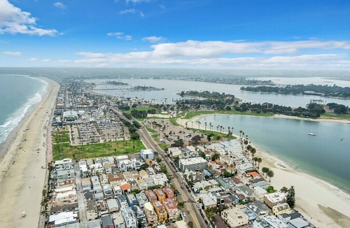 Mission Beach Condo | Brand new remodeled condo in South Mission Beach!