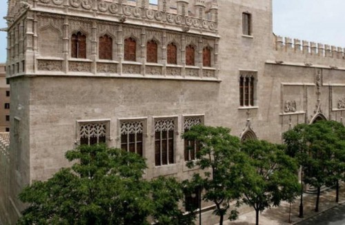 Barrio del Carmen Apartment | BRAND NEW REMODELED FLAT HISTORICAL DOWNTOWN