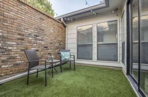 Southwest Carrollton House | Brand New Renovation - Sunny and Comfortable