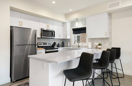 Riverside Condo | Brand New Riverside Retreat | Stylish 2BR +Parking