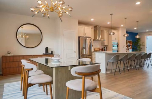 Upper Marlboro House | Brand-New- Rooftop Luxe 4BR/5BA, 15 Min to DC+ MGM