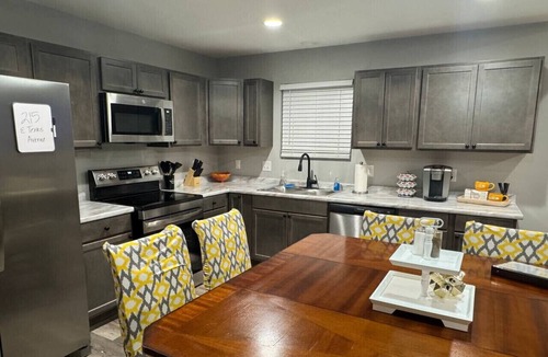 Downtown Ruston House | Brand New Ruston Retreat– 4BR/4.5BA, Sleeps 8
