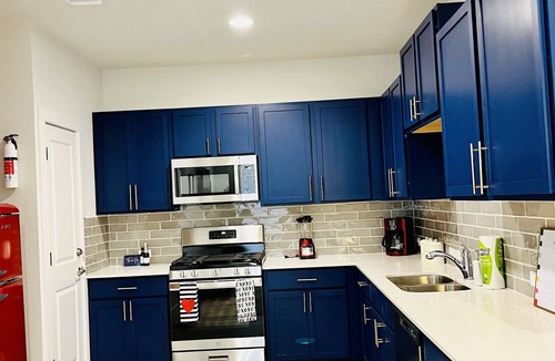 Austin Apartment | Brand New South Austin Newly Built LUV Studio W/Washer & Dryer Sleeps 4