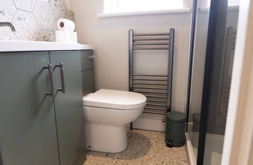 Thornton Heath Apartment | Brand New Studio Gem| Sleeps 3