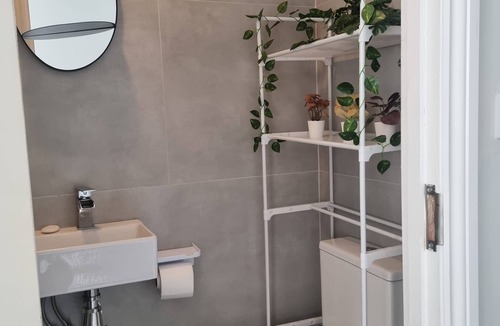 Longbridge Apartment | Brand New Studio Apartment