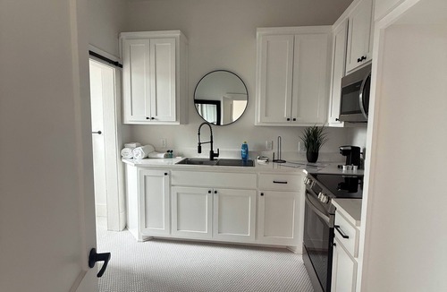 Skiatook Condo | Brand new Studio Style one-bedroom, Kitchen & Bathroom- Downtown & Lake Skiatook