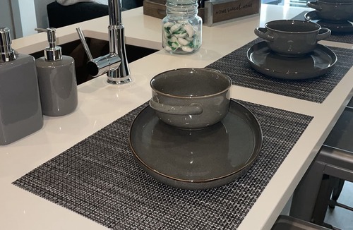 Greenway Plaza-Upper Kirby Apartment | Brand New Stylish One Bedroom Apartment