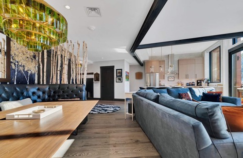 Avon Condo | Brand New Top Floor Corner Penthouse Westin Amntis