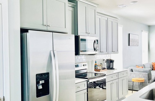 Church Street House | Brand New townhome 7mins from ATL Airport and 7 miles from Mercedes-Benz Stadium