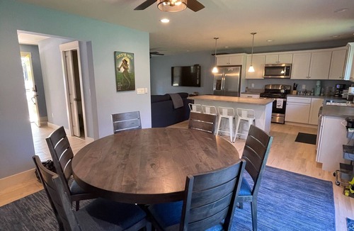 Lagoon Heights House | BRAND NEW!