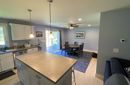 Lagoon Heights House | BRAND NEW!