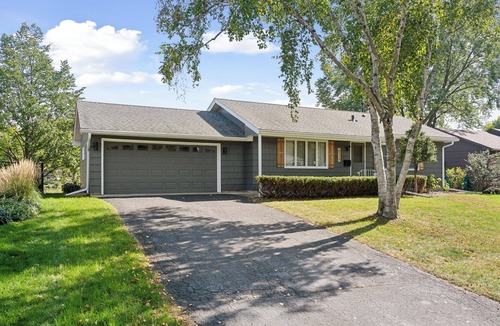West Bloomington House | Brand New WATERFRONT Listing!