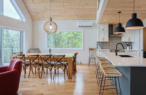 Saint-Alphonse-Rodriguez House | Brand New with Spa | Horizon Des Coteaux