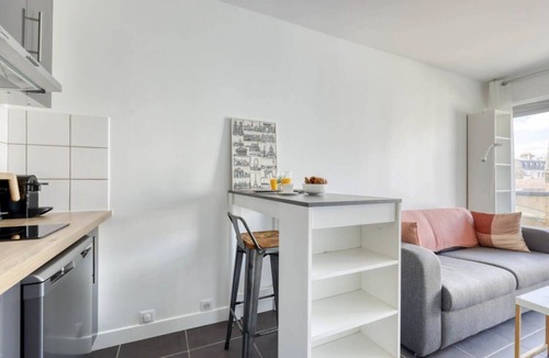 16th Arrondissement Condo | Branded New and Cuty Studio at the Classy Paris 16