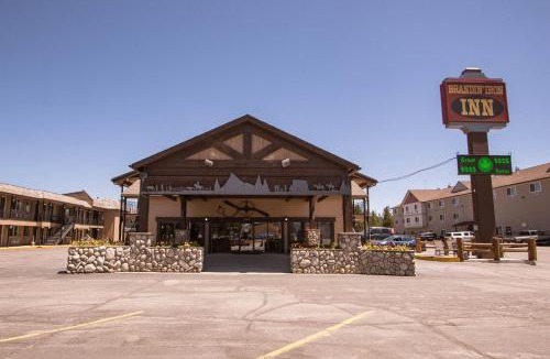 West Yellowstone Hotel | Brandin' Iron Inn