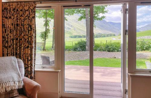 Clova House | Brandy Cottage - Ukc6855