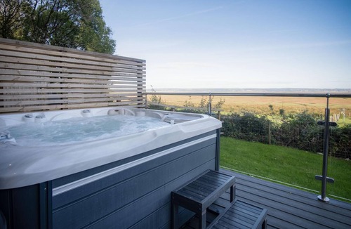 Llangennith Ski Chalet | Brandy Cove - 1 Bed Cabin - Landimore