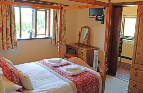 Colyton House | Brandy's