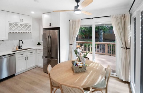 North Raleigh House | Brandyapple Retreat: Family-Friendly Oasis