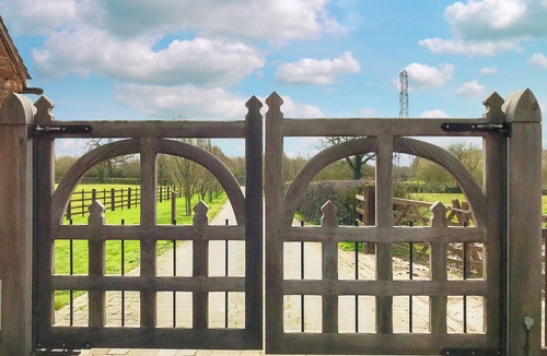 King's Bromley House | Brankley Cottage - E4712