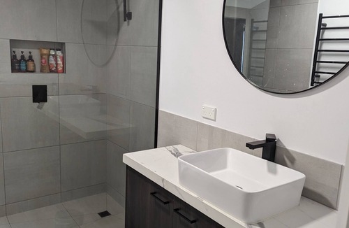 Dinner Plain Cabin | Brannigan's Lodge