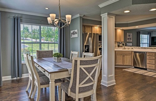 Table Rock Condo | Branson Condo: Pool Access, Near Table Rock Lake!