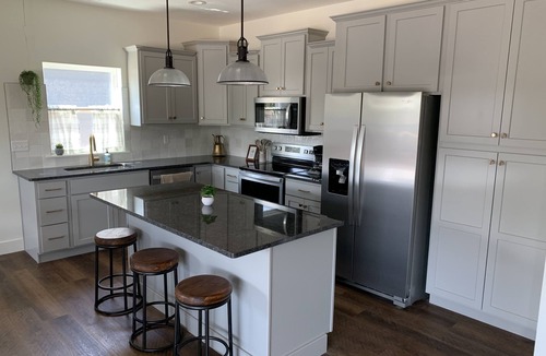 Hollister House | Branson Oasis (entire home)