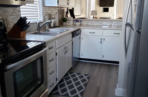 Table Rock Condo | Branson Resort 3BR/3BA Pointe Royale Condo~Pools~ Golf Pkg~Lake~Pickleball